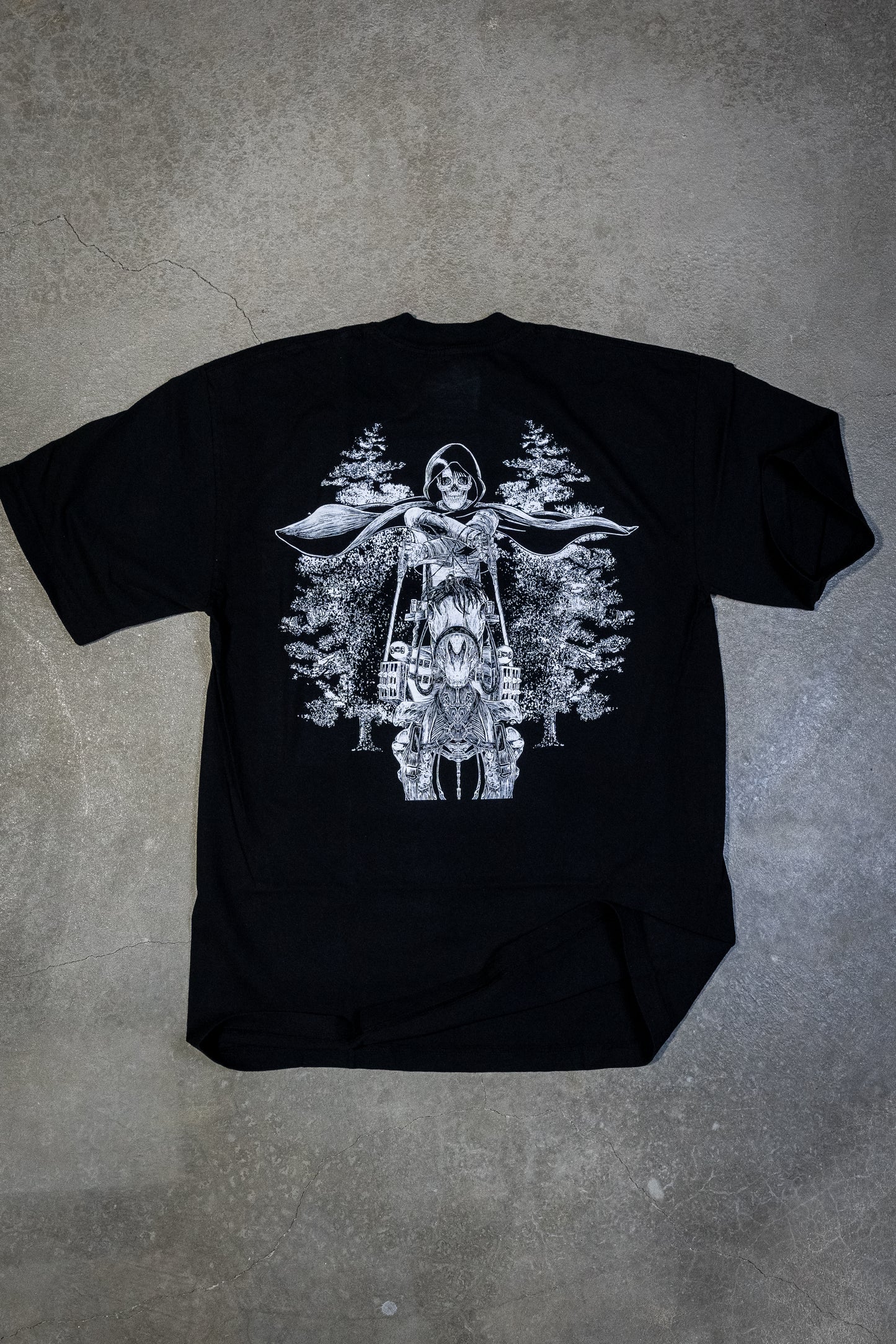 AOT Levi T-shirt